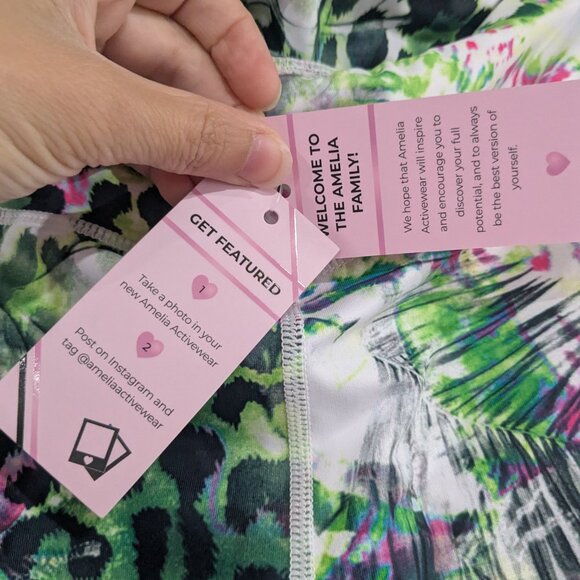 BNWT Amelia Activewear Animal Print Floral Legging Tights Green Pink Size Medium - Picture 5 of 8